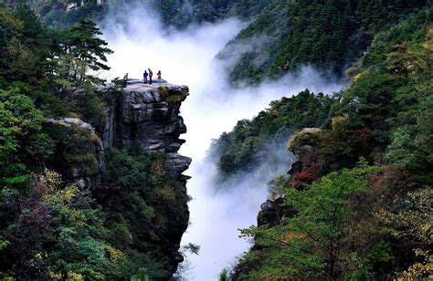 魯山哪個山好玩，其實這問題可以延伸到魯山的文化、自然景觀以及旅遊特色上。